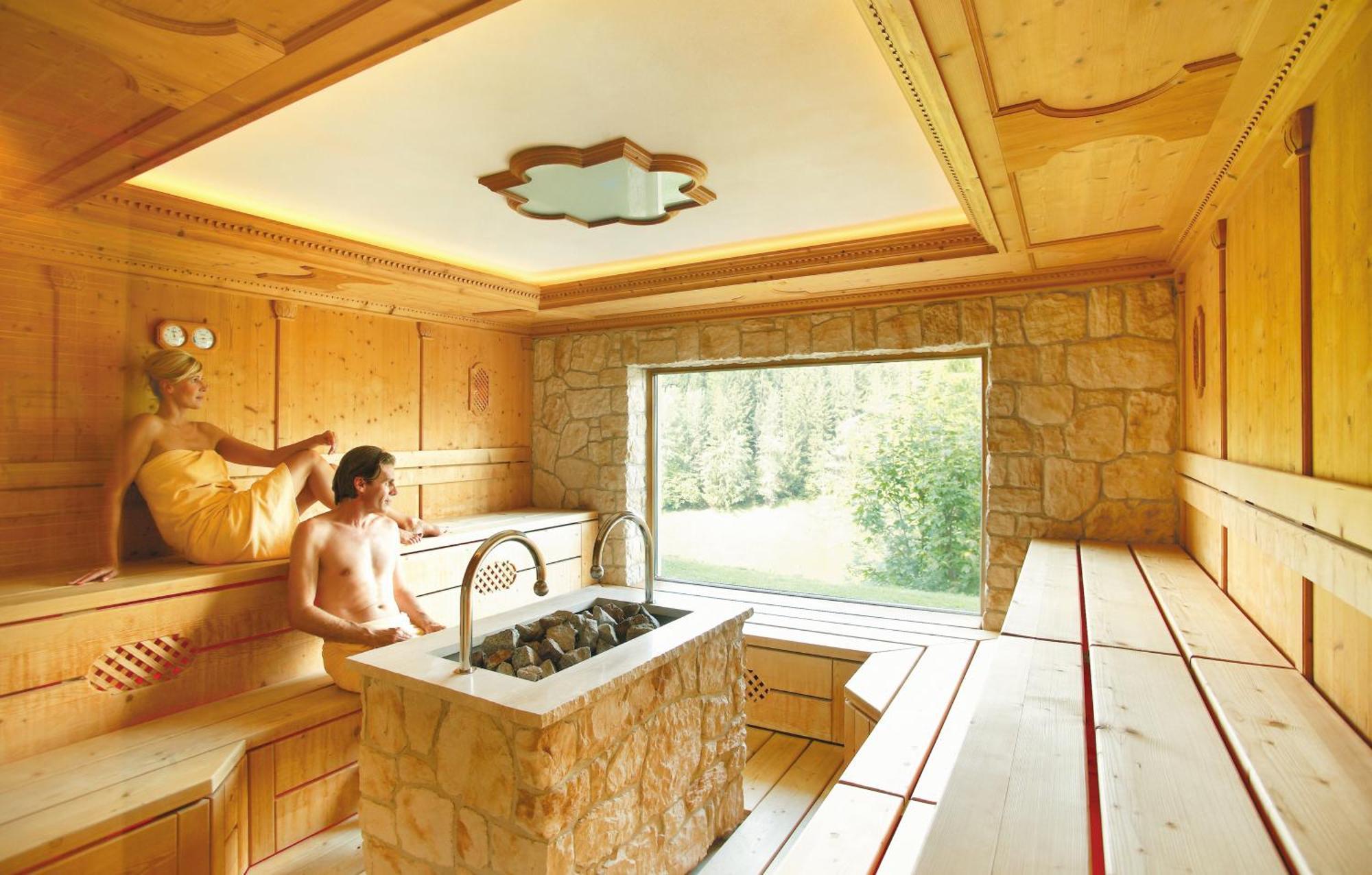 Hotel Albion Mountain Spa Resort Dolomites Ortisei Extérieur photo