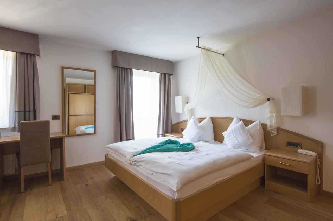Hotel Albion Mountain Spa Resort Dolomites Ortisei Extérieur photo